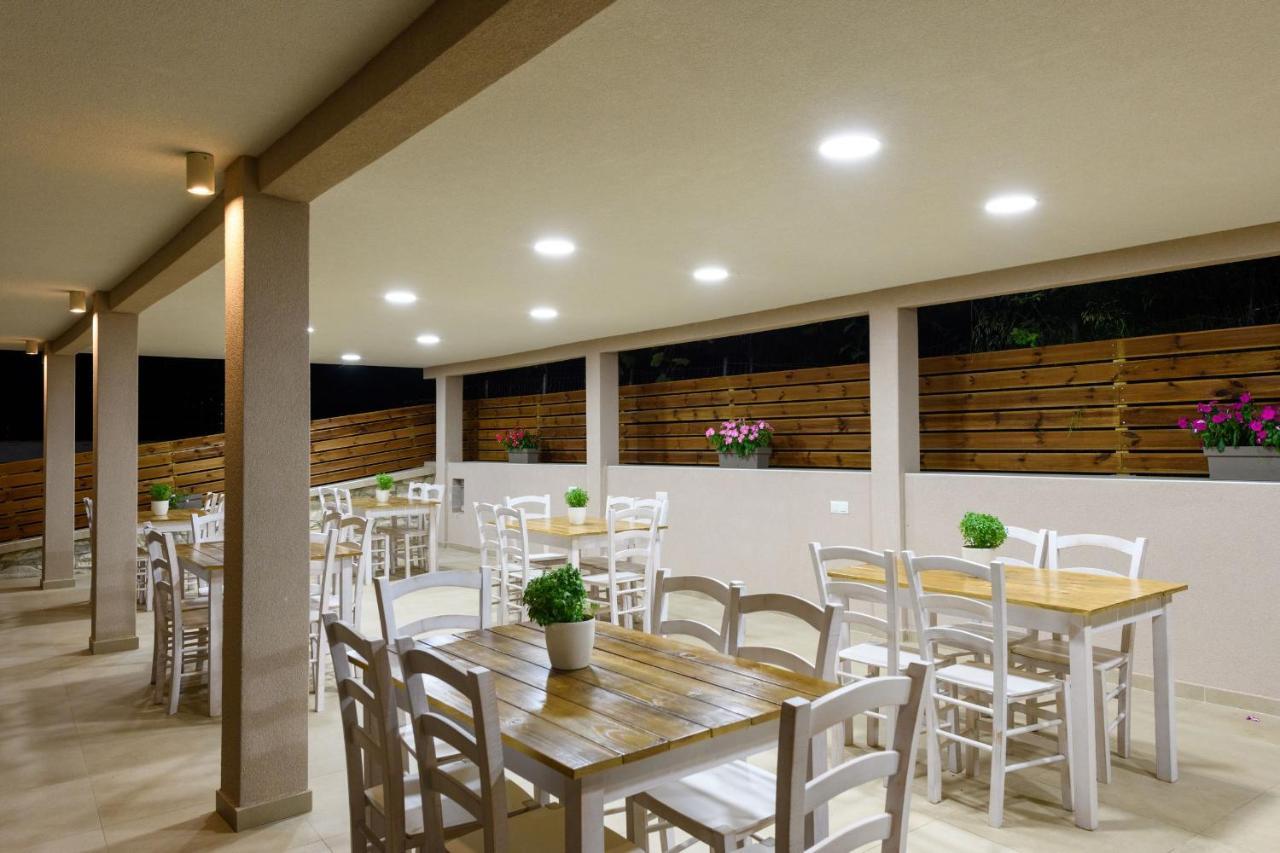 Hotel Alfa Boutique Kinira  Exterior foto